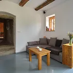 Roubenka U Babi * Lipná
