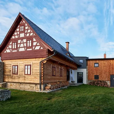 Feriehus Roubenka U Babi Lipná