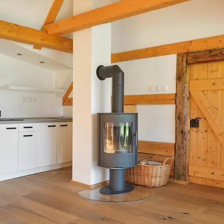 Roubenka U Babi * Lipná