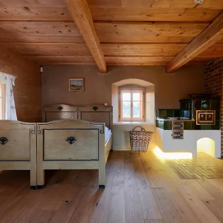 Roubenka U Babi Holiday home Lipna