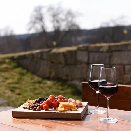 Casa de Férias Roubenka U Babi Lipná